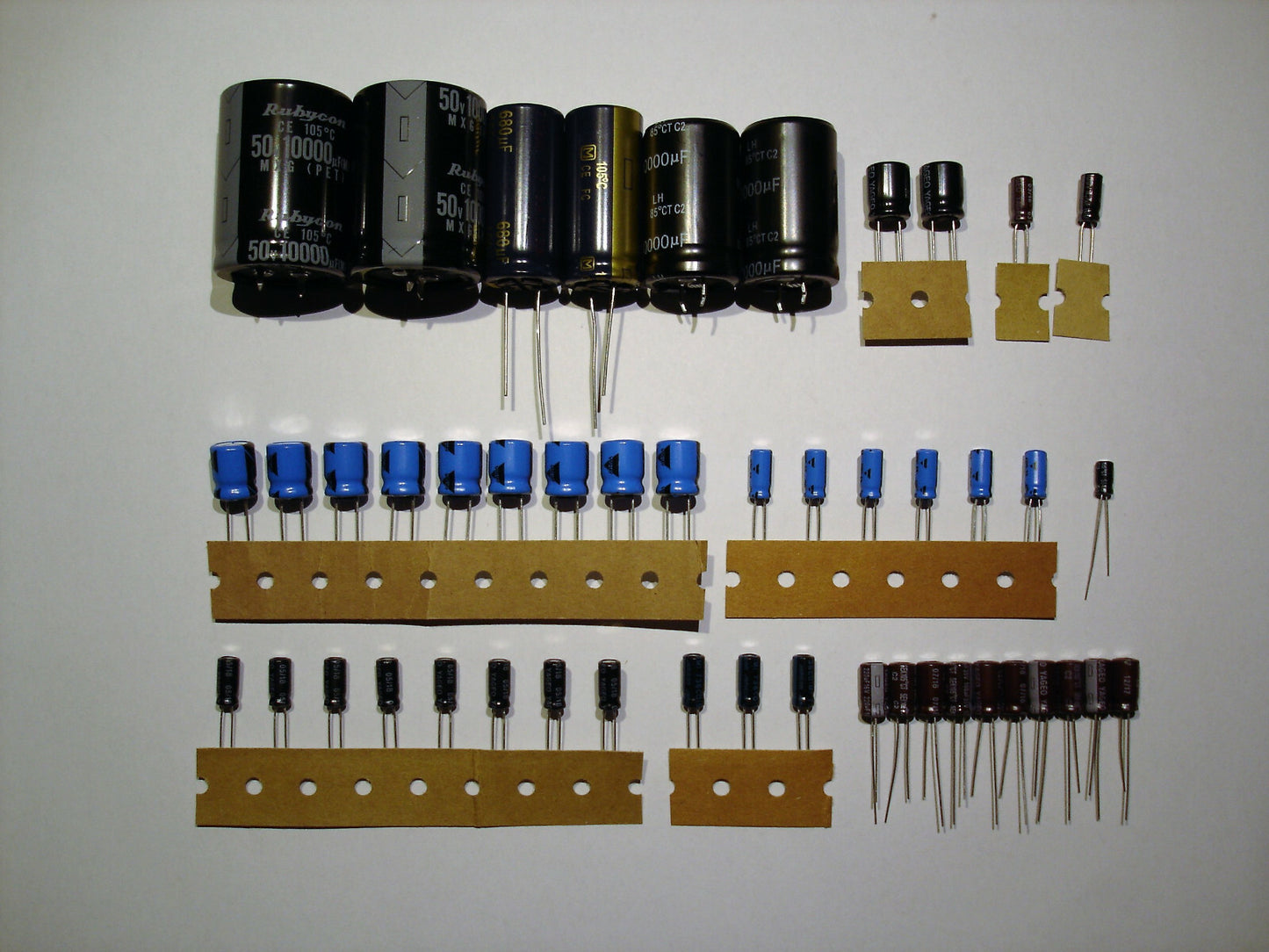 NAD 304 Elektrolyt-Kondensator-Set komplett recap repair