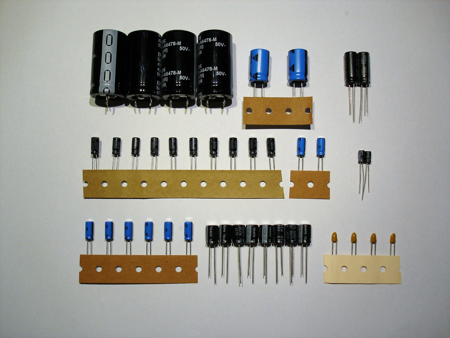 NAD 2140 Elektrolyt-Kondensator-Set komplett recap repair