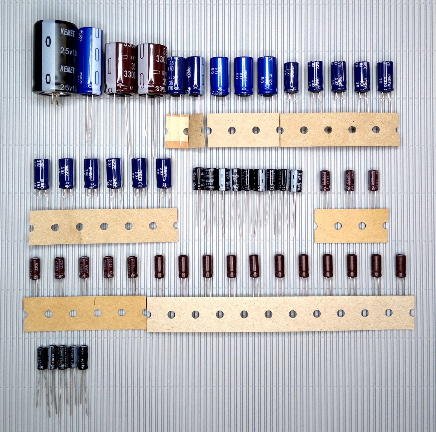 SONY CDP-D500 Elektrolyt-Kondensator-Set komplett recap repair