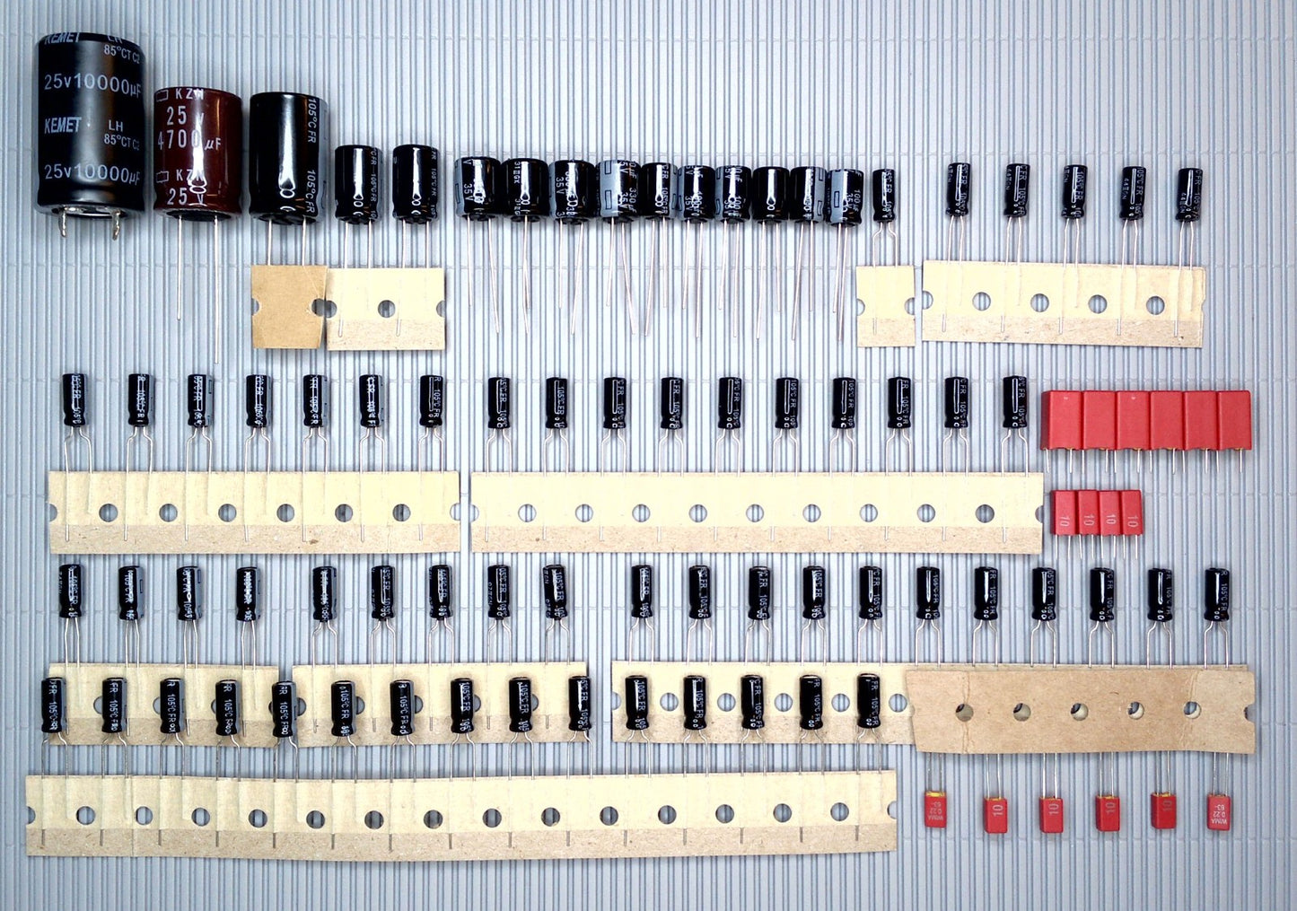 DUAL C846 Elektrolyt-Kondensator-Set komplett Panasonic-WIMA recap repair
