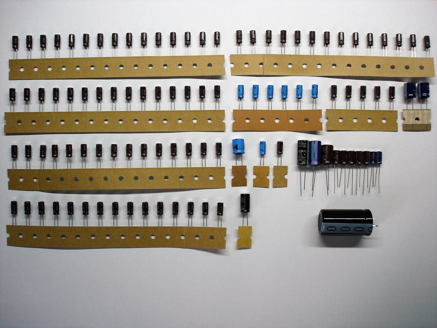 YAESU FRG 7700 Elektrolyt-Kondensator-Set komplett recap repair