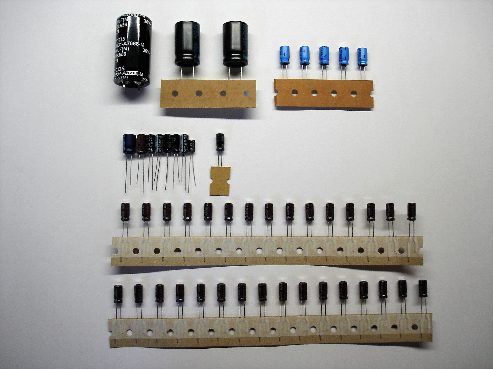 ROLAND D-70 Elektrolyt-Kondensator-Set komplett recap repair
