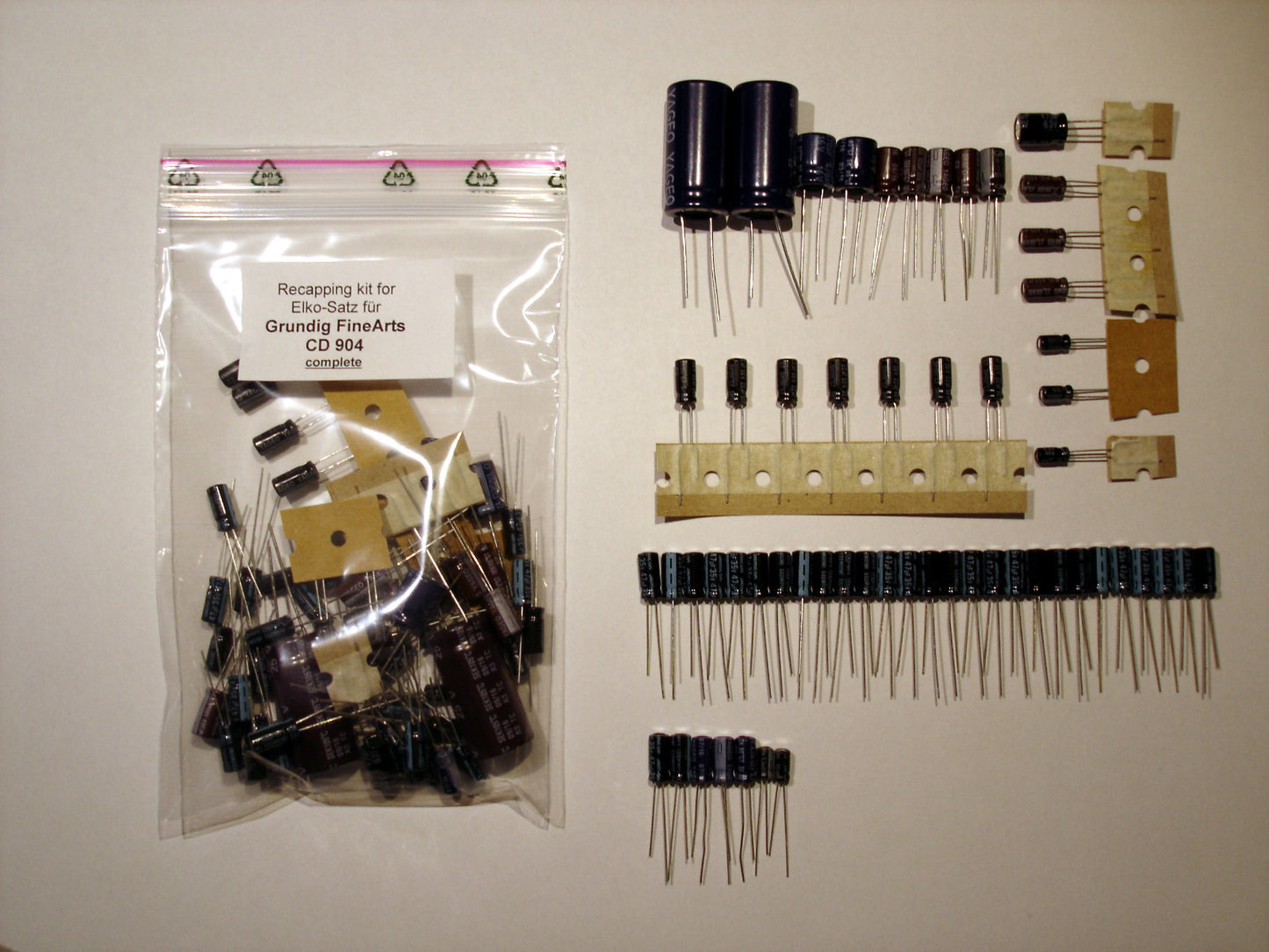 GRUNDIG FineArts CD 904 Elekrolyt-Kondensator-Set komplett recap repair