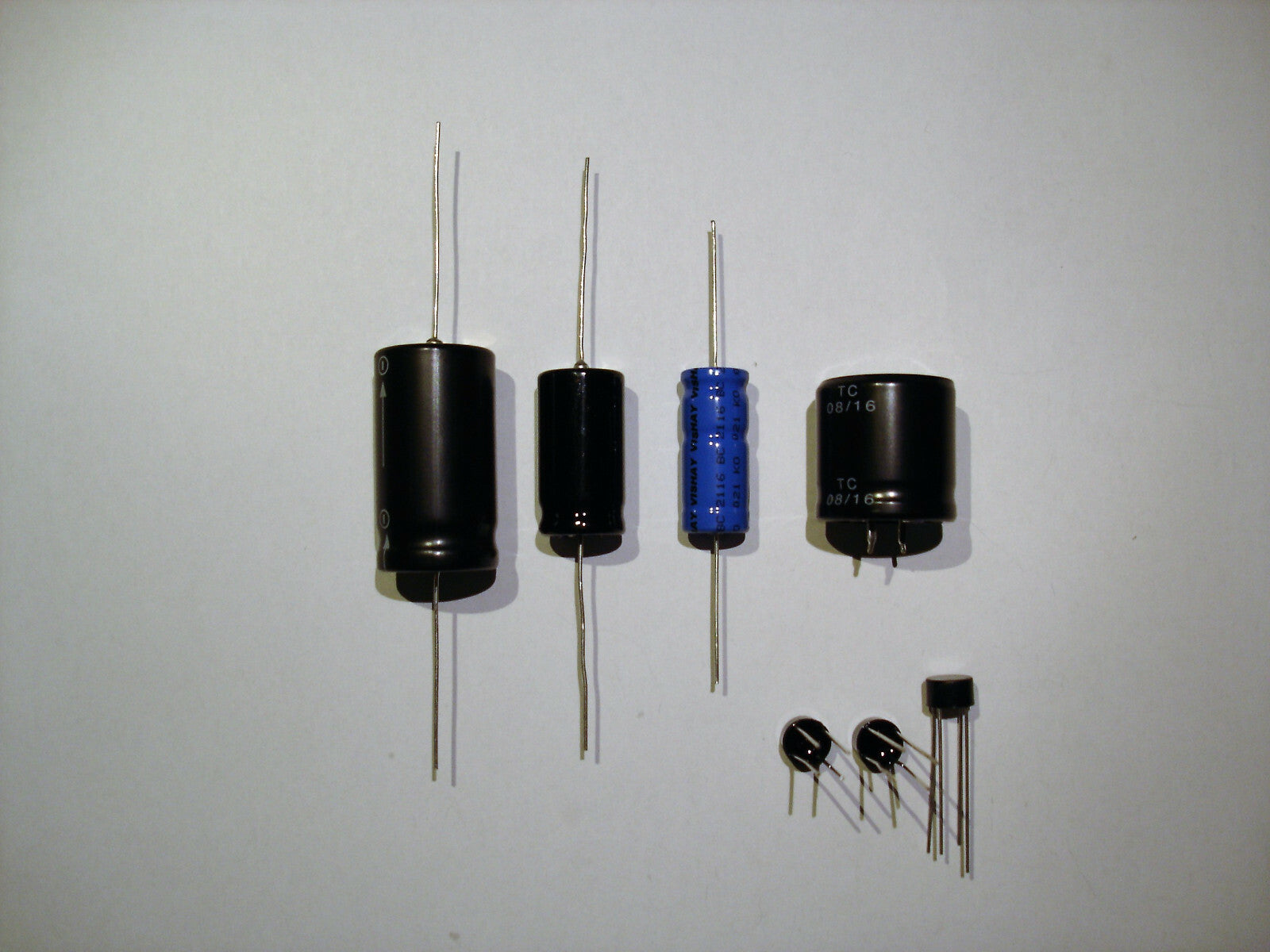 OBERHEIM OB-8 Elektrolyt-Kondensator-Set für Netzteil inkl Gleichrichter recap