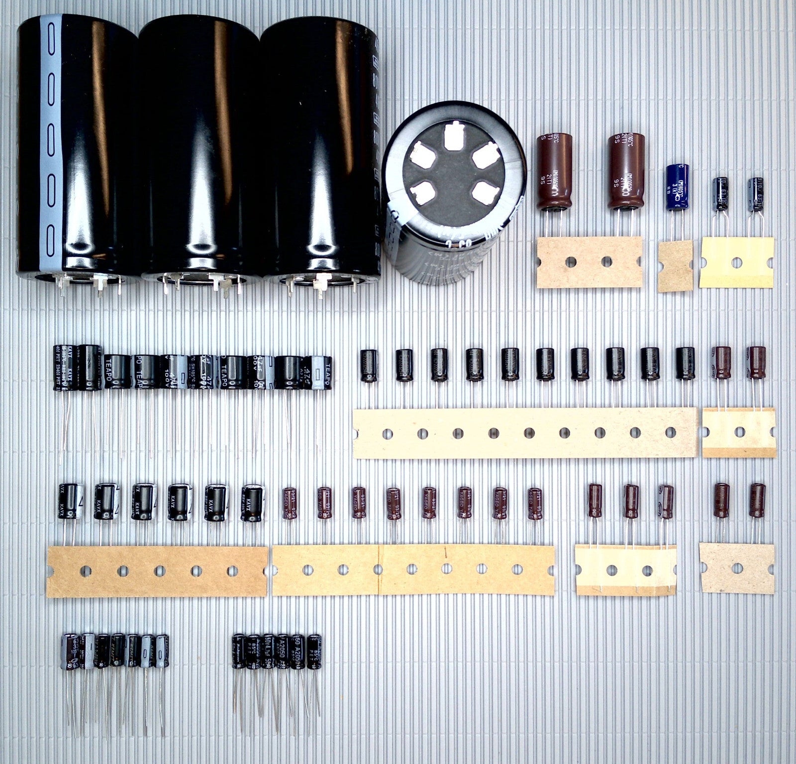 PIONEER SA-9800 Elektrolyt-Kondensator-Set komplett QUALIT. WÄHLBAR recap repair