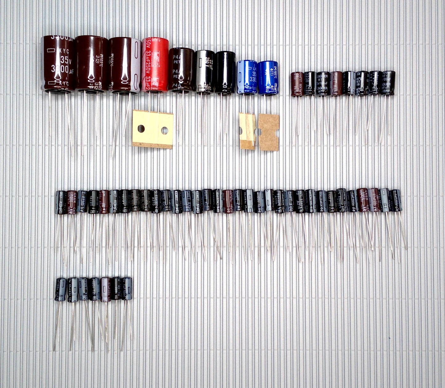 LUXMAN D-103u Elektrolyt-Kondensator-Set komplett recap repair