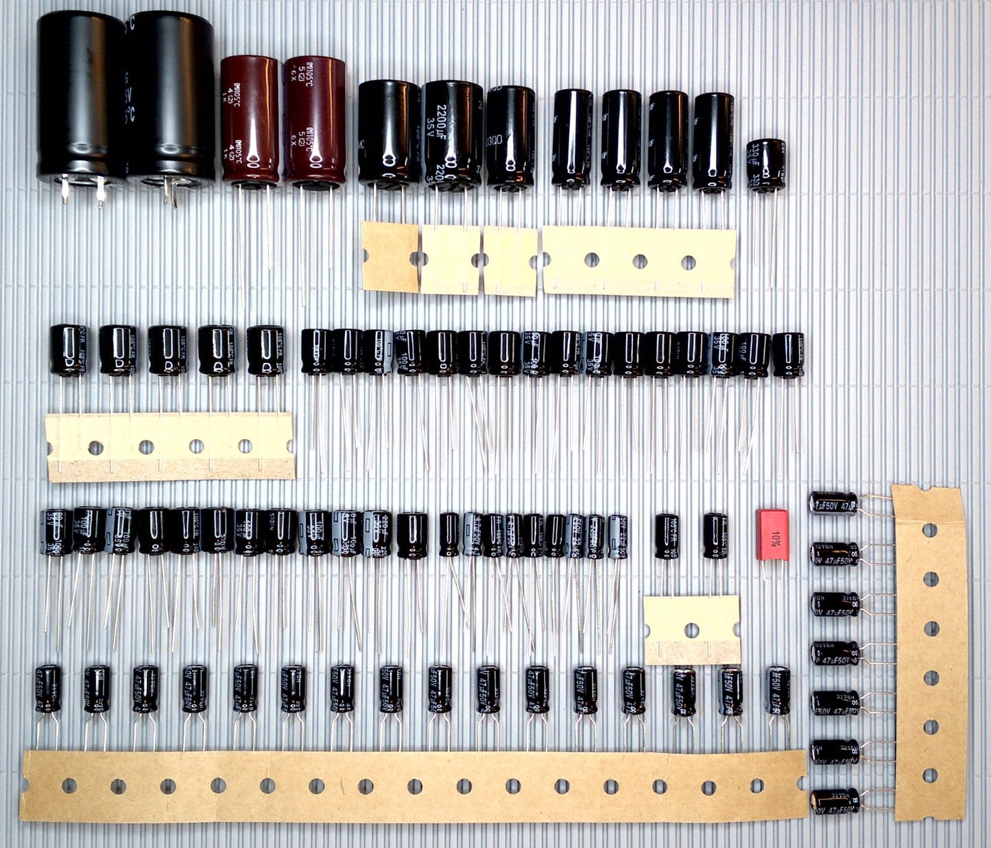 Philips CD880 Elektrolyt-Kondensator-Set komplett QUALITÄT WÄHLBAR recap repair