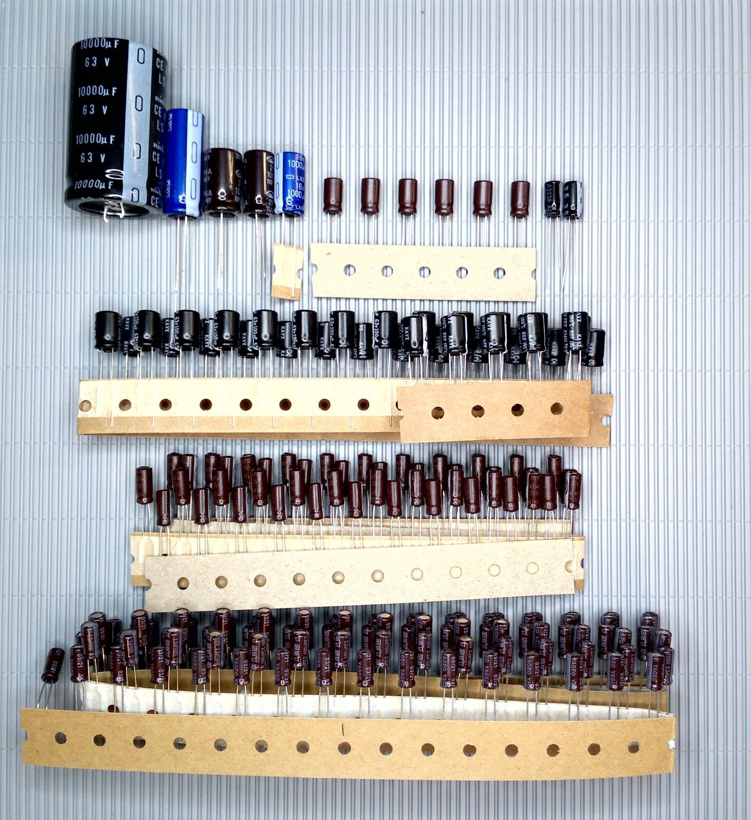 NAD T 742 Elektrolyt-Kondensator-Set komplett recap repair