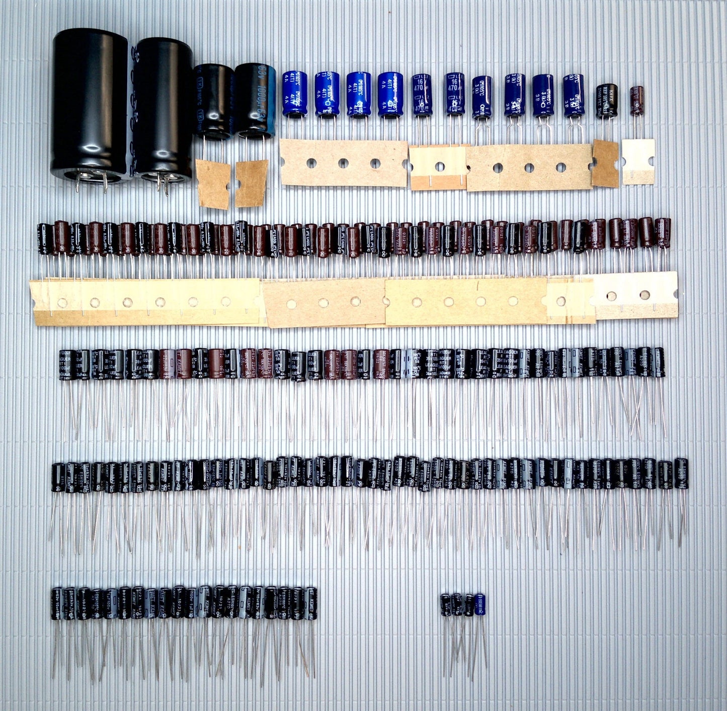 TECHNICS SV-P100 Elektrolyt-Kondensator-Set komplett recap repair