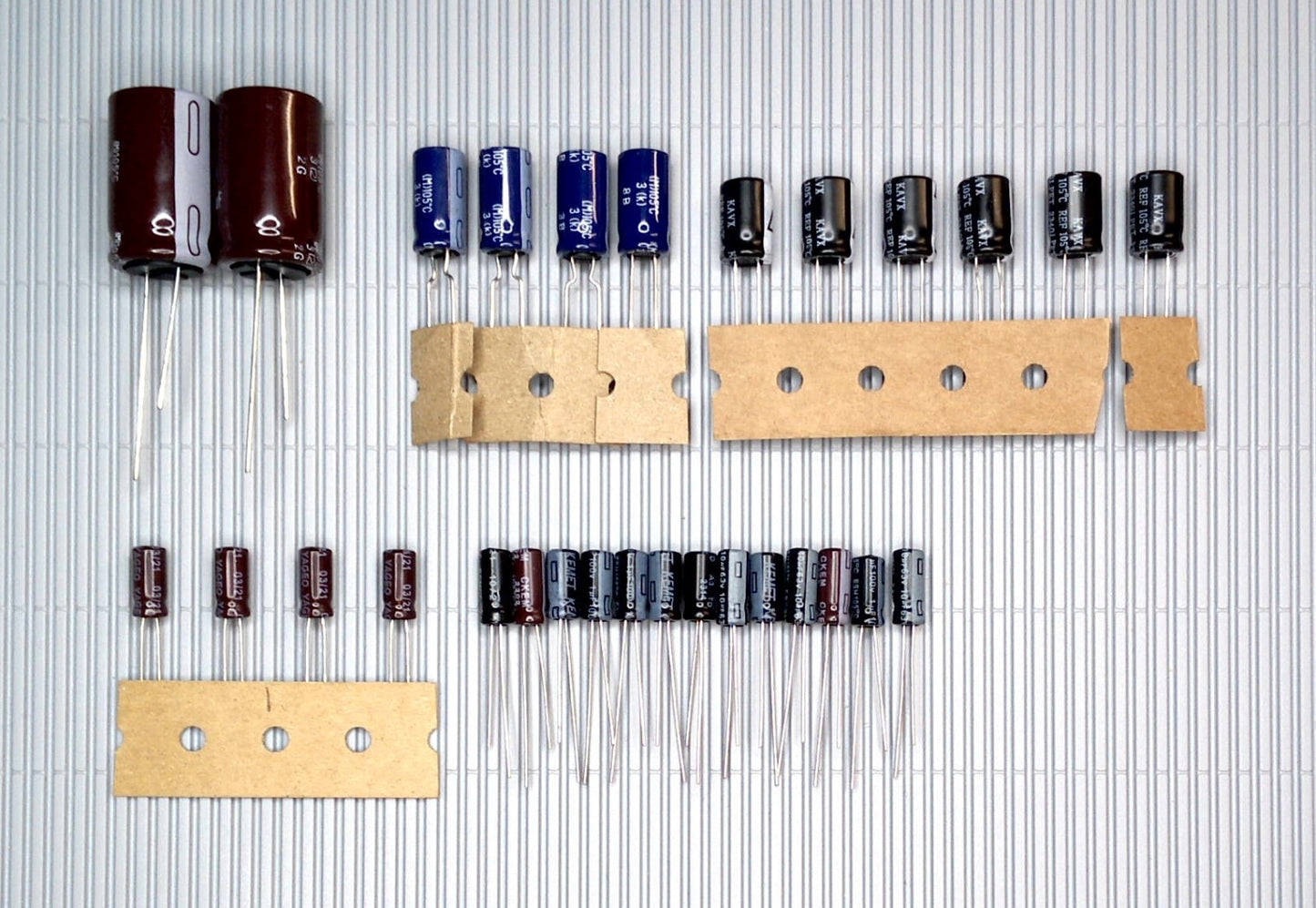 PIONEER SG-9500 Elektrolyt-Kondensator-Set komplett recap repair